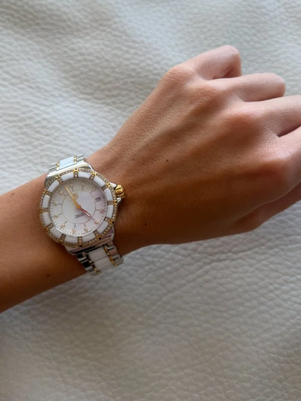 TAG Heuer Formula 1 Lady Diamond & White Ceramic Gold watch (Ref. WAH1221.BB086